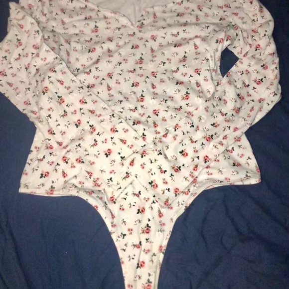 Floral sleeve body - Picture 4 of 4